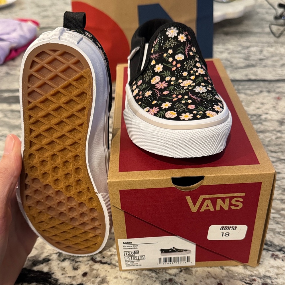 Vans Kids Slip-On Floral Sneakers - Black with White Platform